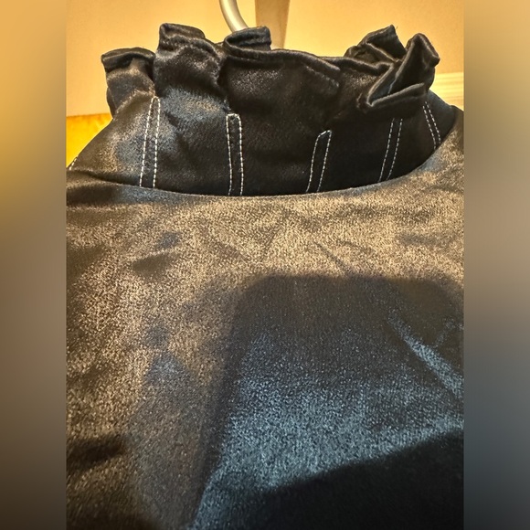 Zoey W. Black satin feeling top dramatic ruffle sleeve high neck pleated Sz S - Picture 7 of 11